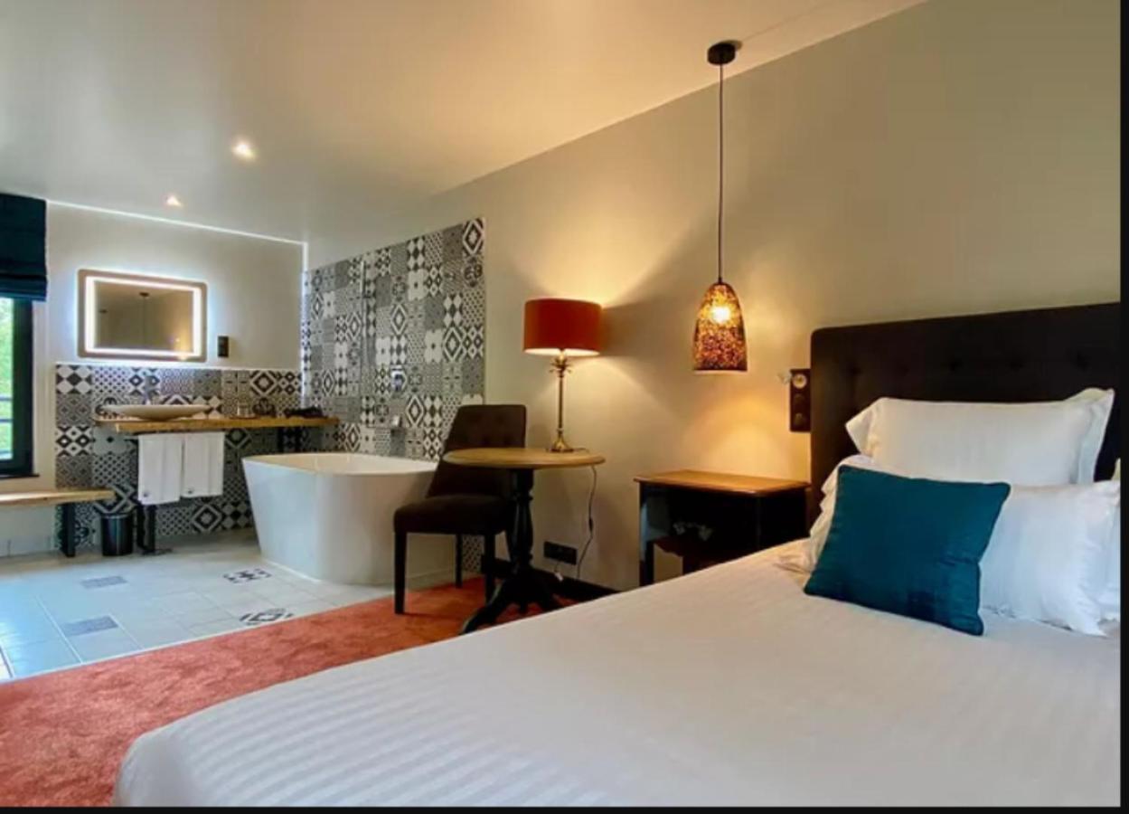 Le Moulin Fouret Hotel Saint-Aubin-le-Vertueux Kültér fotó