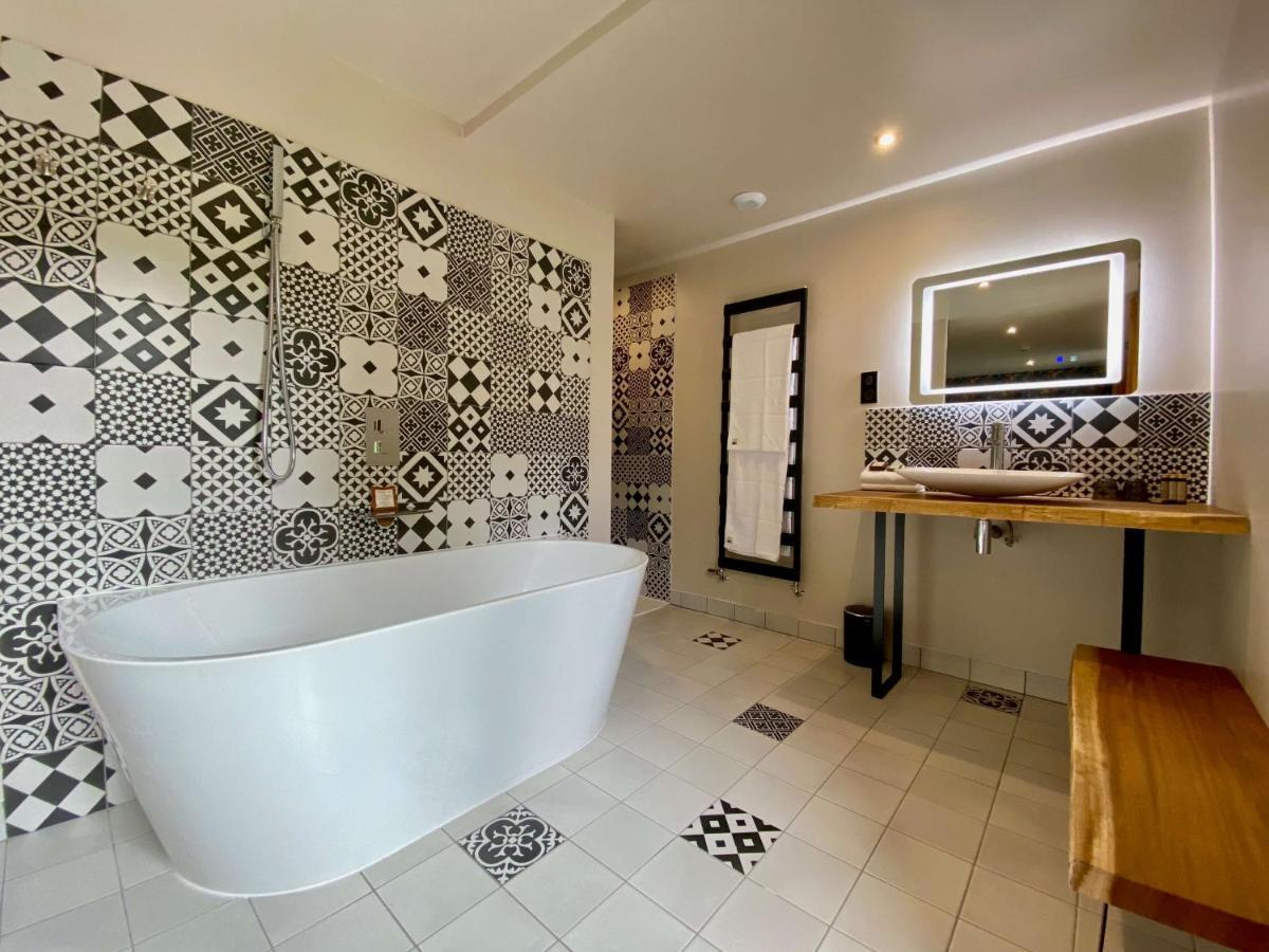 Le Moulin Fouret Hotel Saint-Aubin-le-Vertueux Kültér fotó